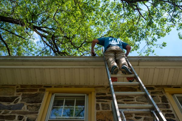 Industrial Gutter Cleaning in Greensboro